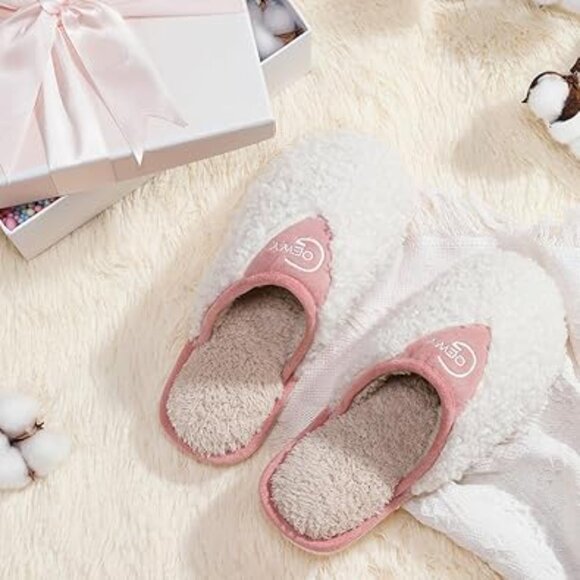 Cozy Fuzzy Slippers for Women Indoor and Outdoor Non Slip Memory Foam House Shoe - Picture 6 of 6
